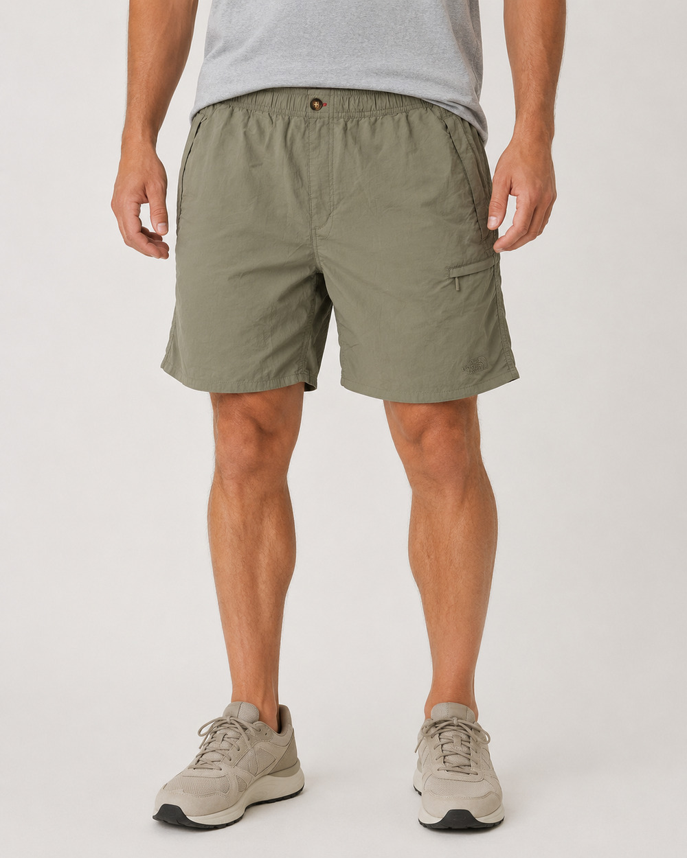 The north face khaki green sz XL (?) Pull on shorts 7.5" inseam packable EUC zip